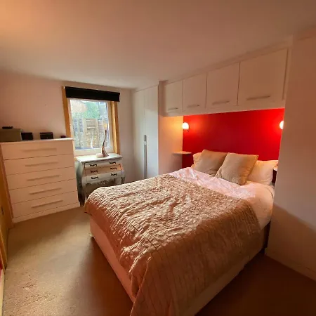 A Sun Drenched Garden Flat In The Heart Of Fulham Apartment London Exterior photo